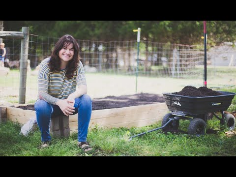 Build this Raised Garden Bed with NO TOOLS or BUILDING SKILLS | Gardening Tips and Advice