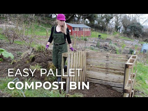 Easy to DIY Compost Bin using wood pallets