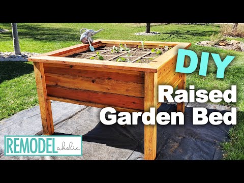 How to Build a DIY Raised Garden Bed | Square Foot Gardening | Remodelaholic